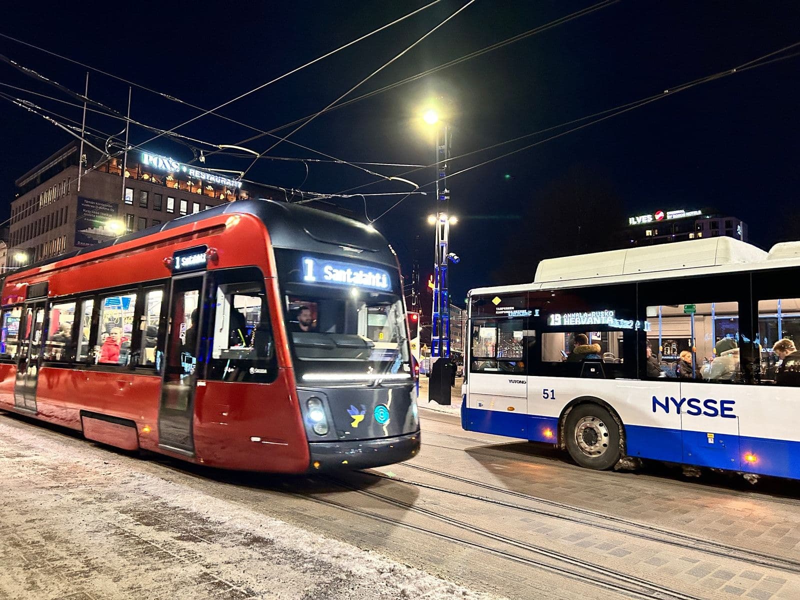 Lippuraitoja • Korttelirallia • Pyöräliikennettä